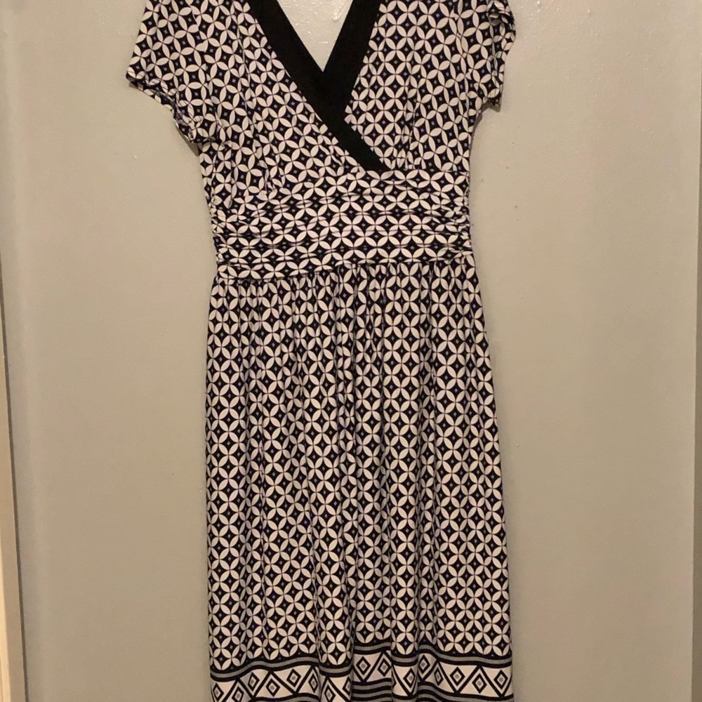 Dress barn mid length dress